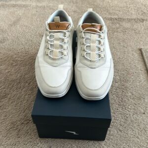 Wolf & Shepherd Crossover Victory Trainer